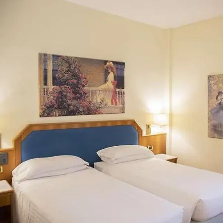 Hotel Ih Milano Eur - 4*