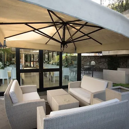 Hotel Ih Milano Eur - 4*