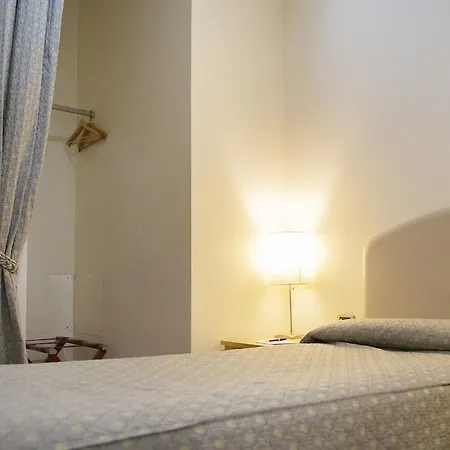 Ih Milano Eur - 4* Trezzano sul Naviglio