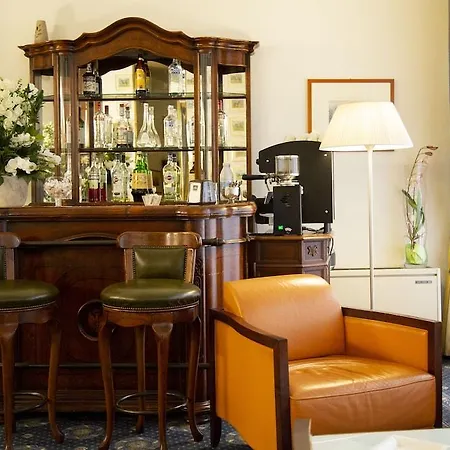 Hotel Ih Milano Eur - 4*