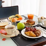 Ih Milano Eur - Szálloda 4*